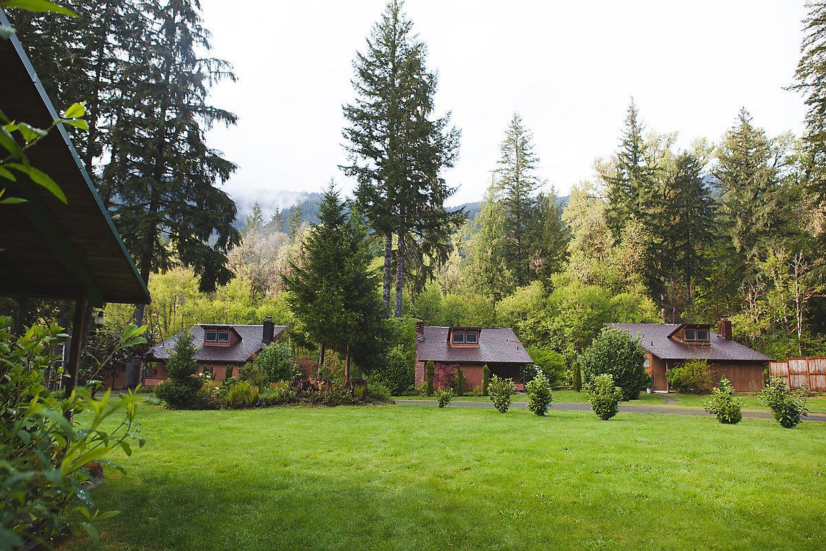 Loloma Lodge And Cabins McKenzie Bridge Extérieur photo